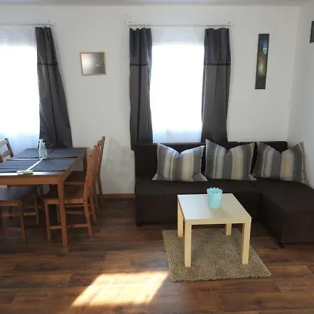 Akali Studio Balatonakali