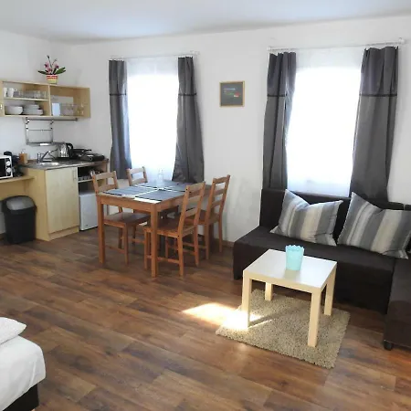 Apartamento Akali Studio *