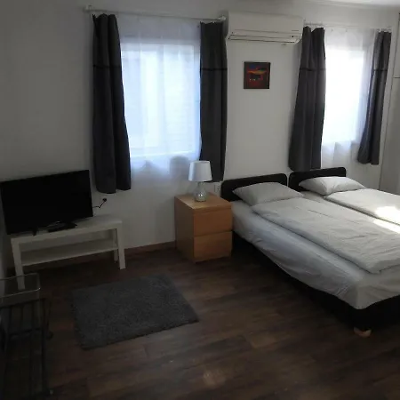 Akali Studio Balatonakali